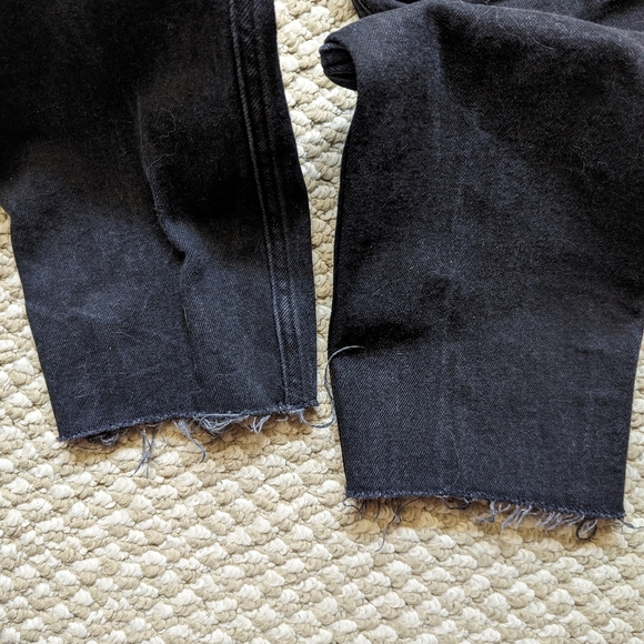 Hollister, Faded Light Wash, High Waist Jeans - Picture 6 of 10